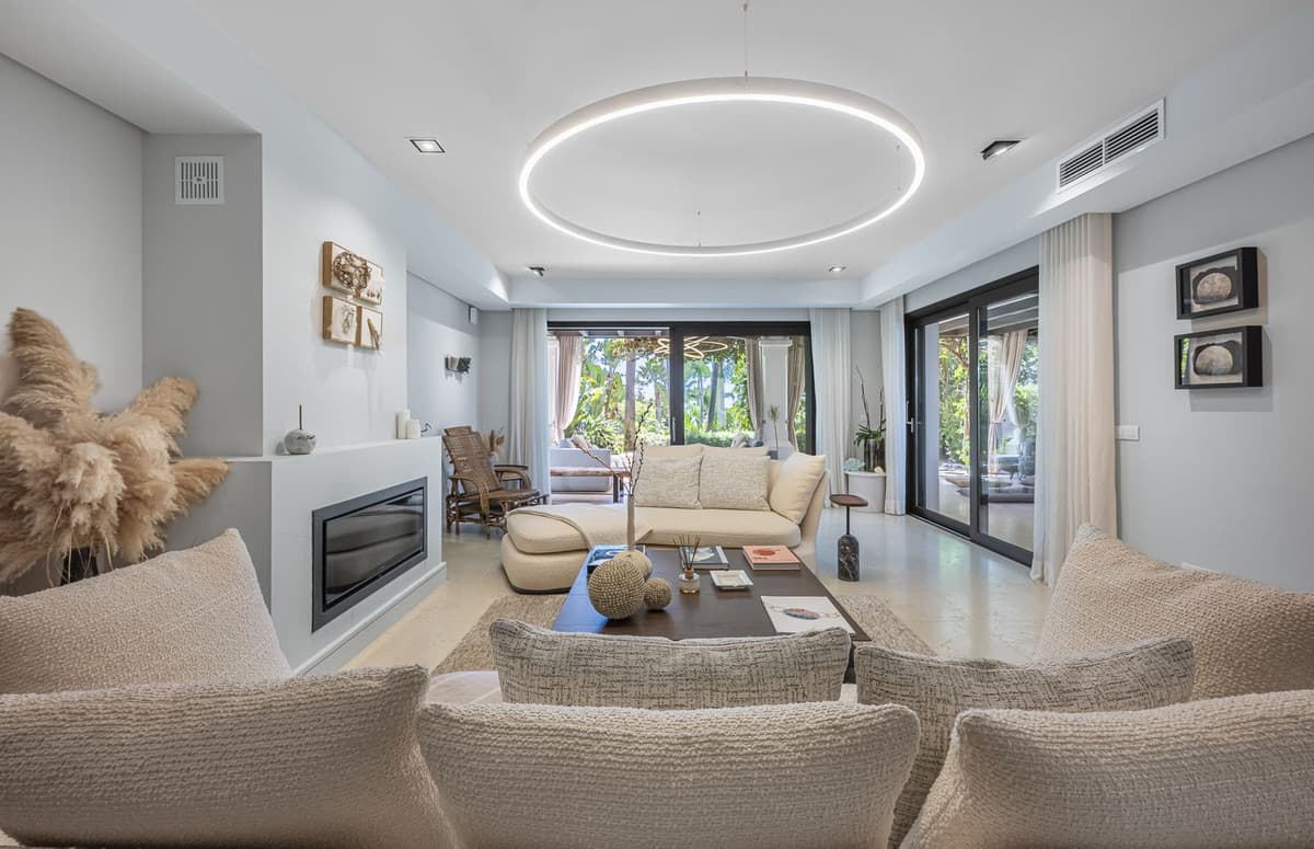 Detached Villa in The Golden Mile — photo 6 of 10