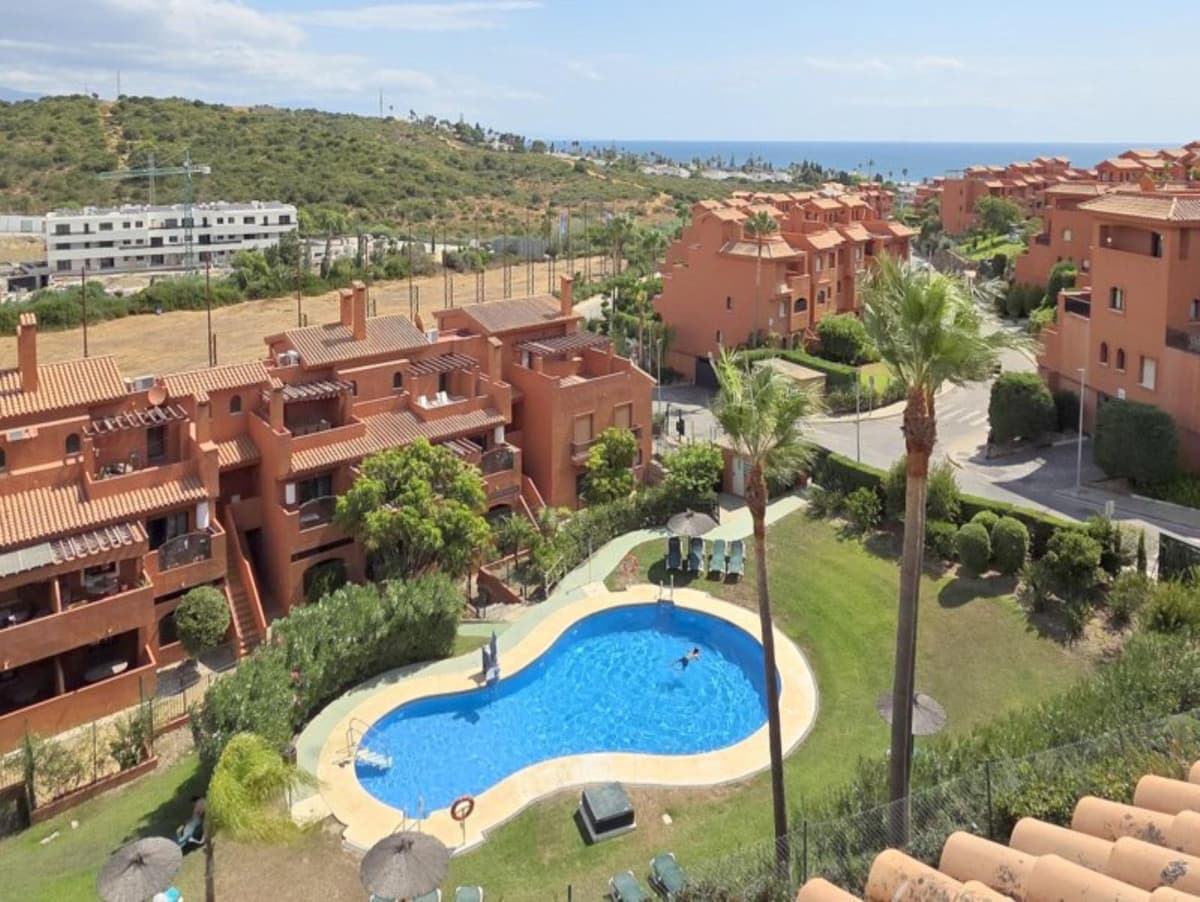 Penthouse Duplex in La Duquesa — photo 1 of 10