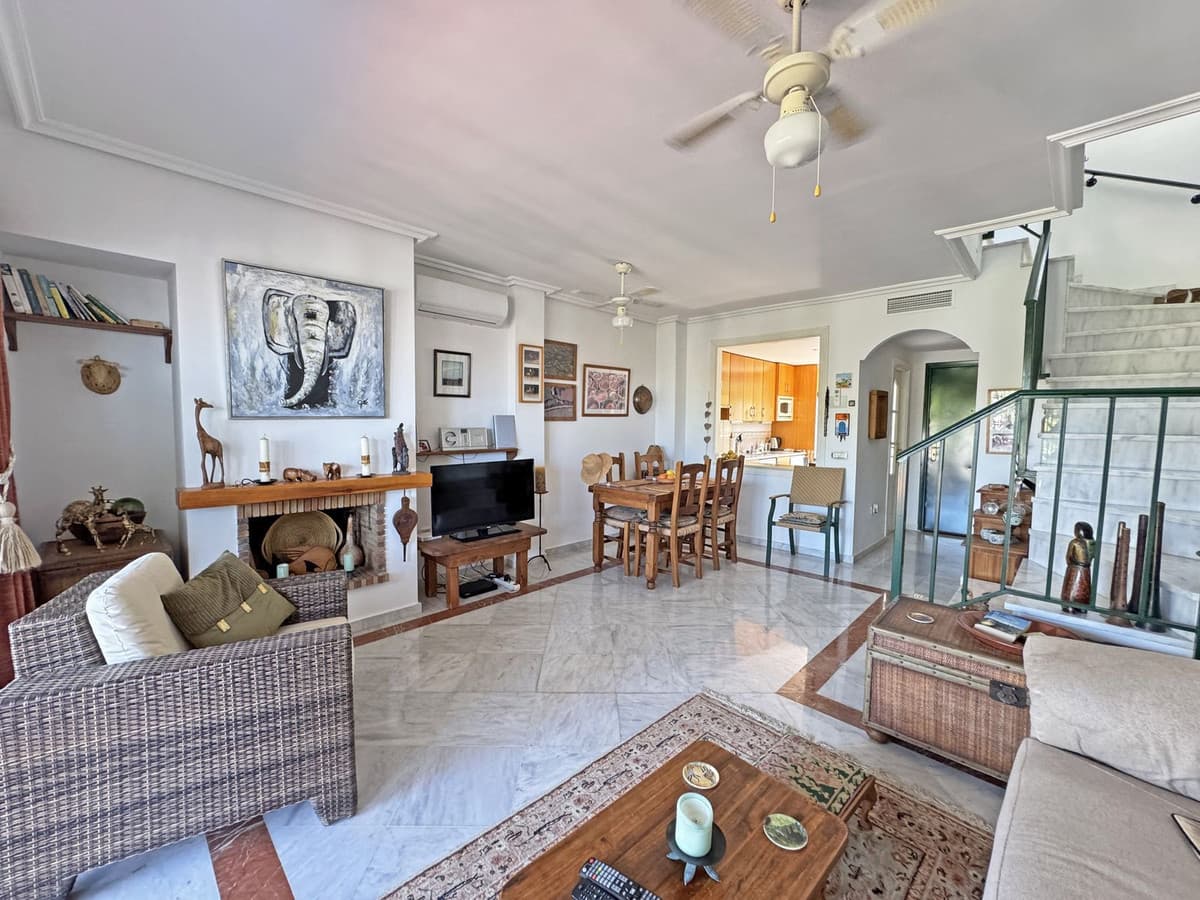 Townhouse in Cabopino — photo 8 of 10