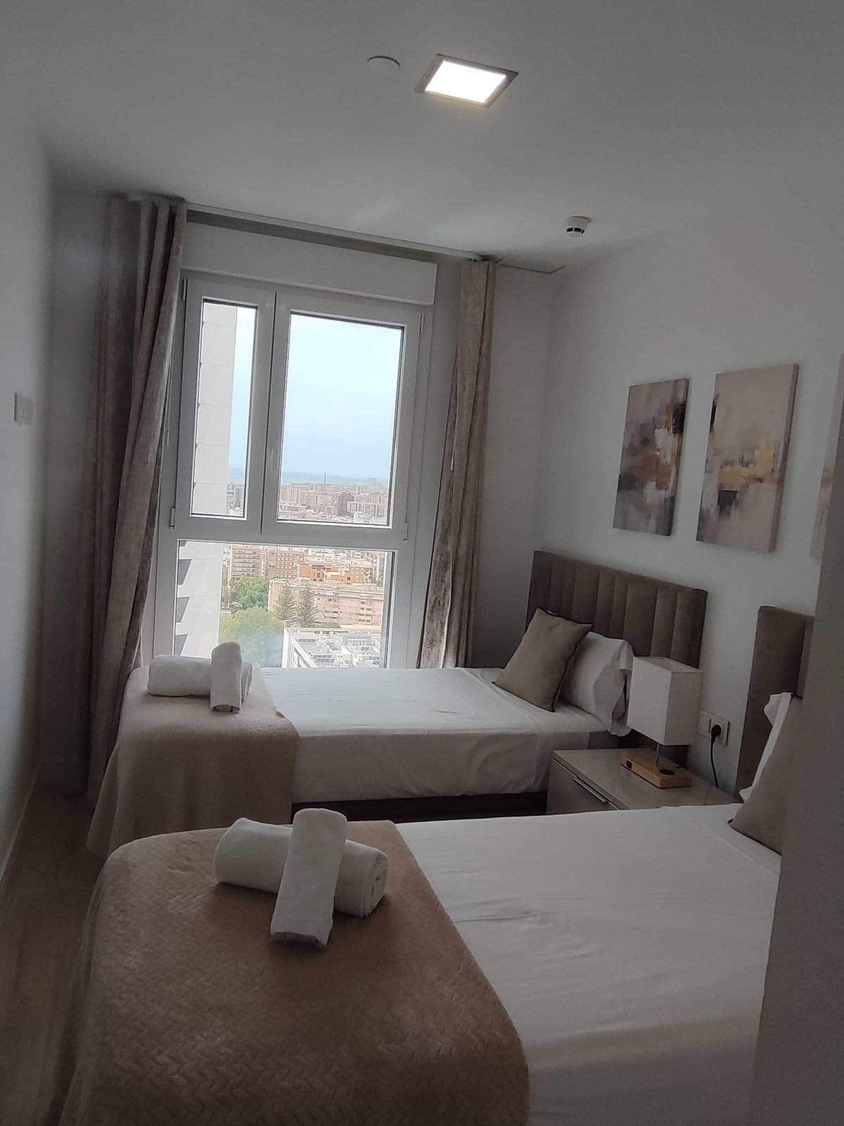 Top Floor Apartment in Capuchinos — photo 9 of 10
