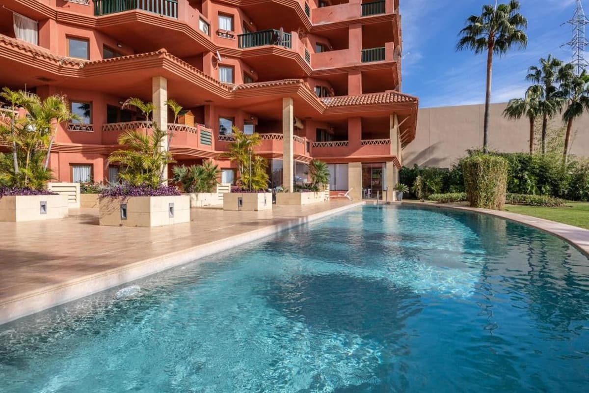 Middle Floor Apartment in Benalmadena — photo 1 of 10