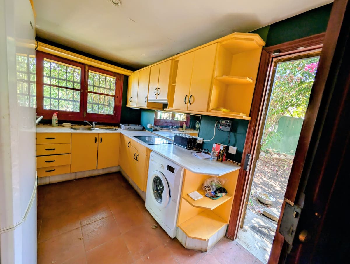 Detached Villa in Monda — photo 8 of 10
