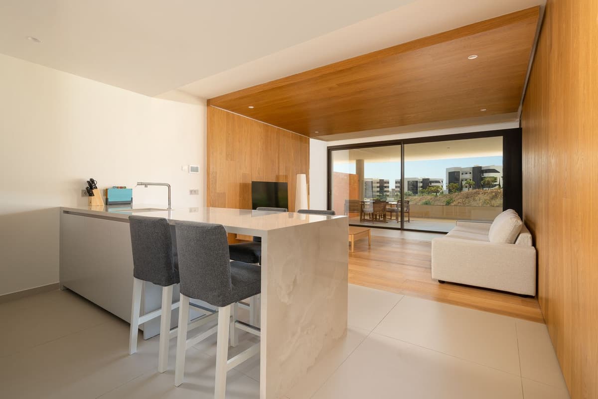 Middle Floor Apartment in Fuengirola — photo 2 of 10
