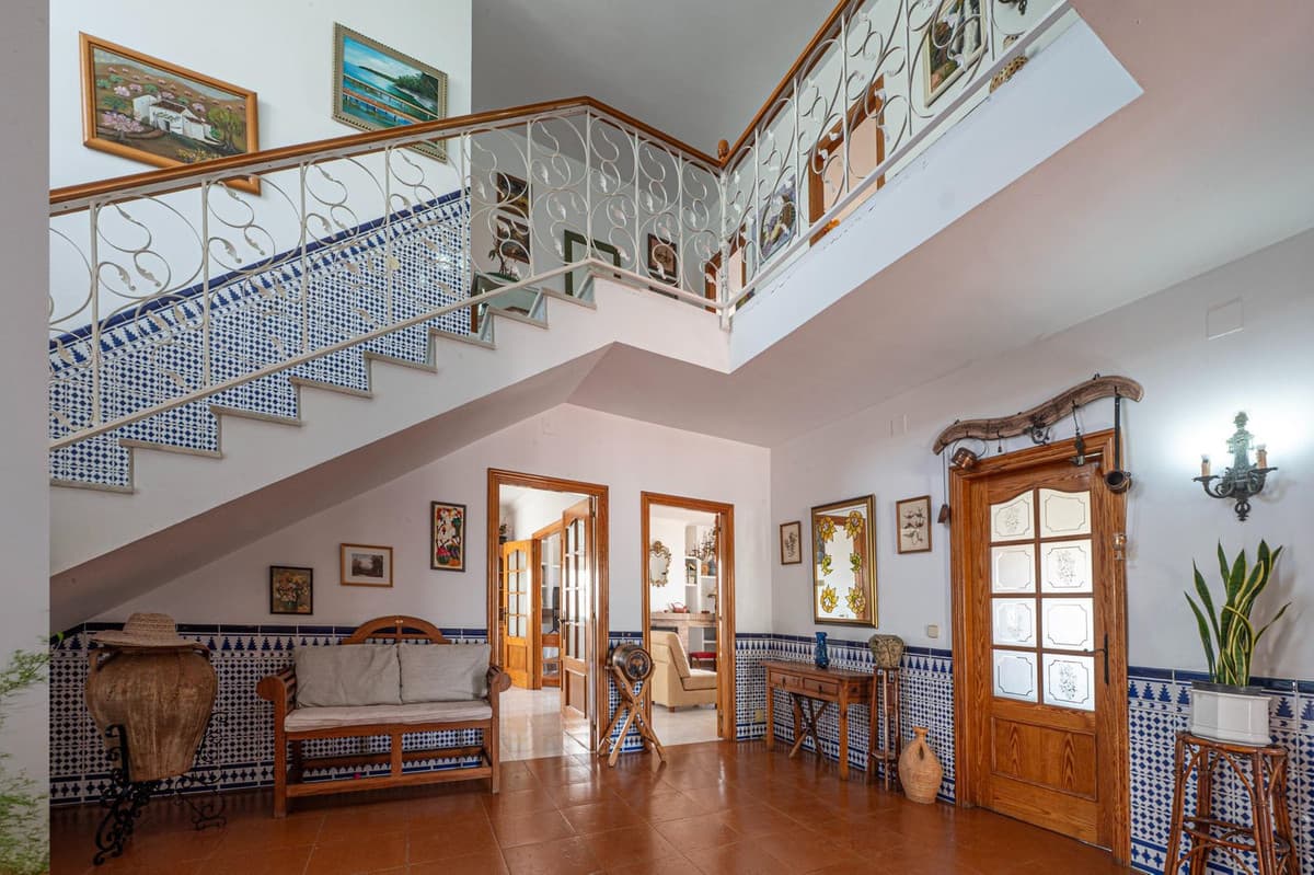 Detached Villa in Torremolinos — photo 9 of 10