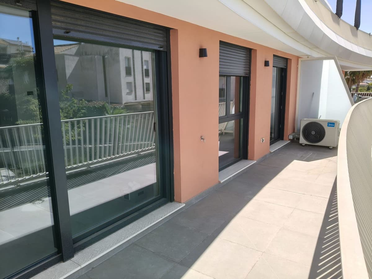 Middle Floor Apartment in Mijas Costa — photo 3 of 10