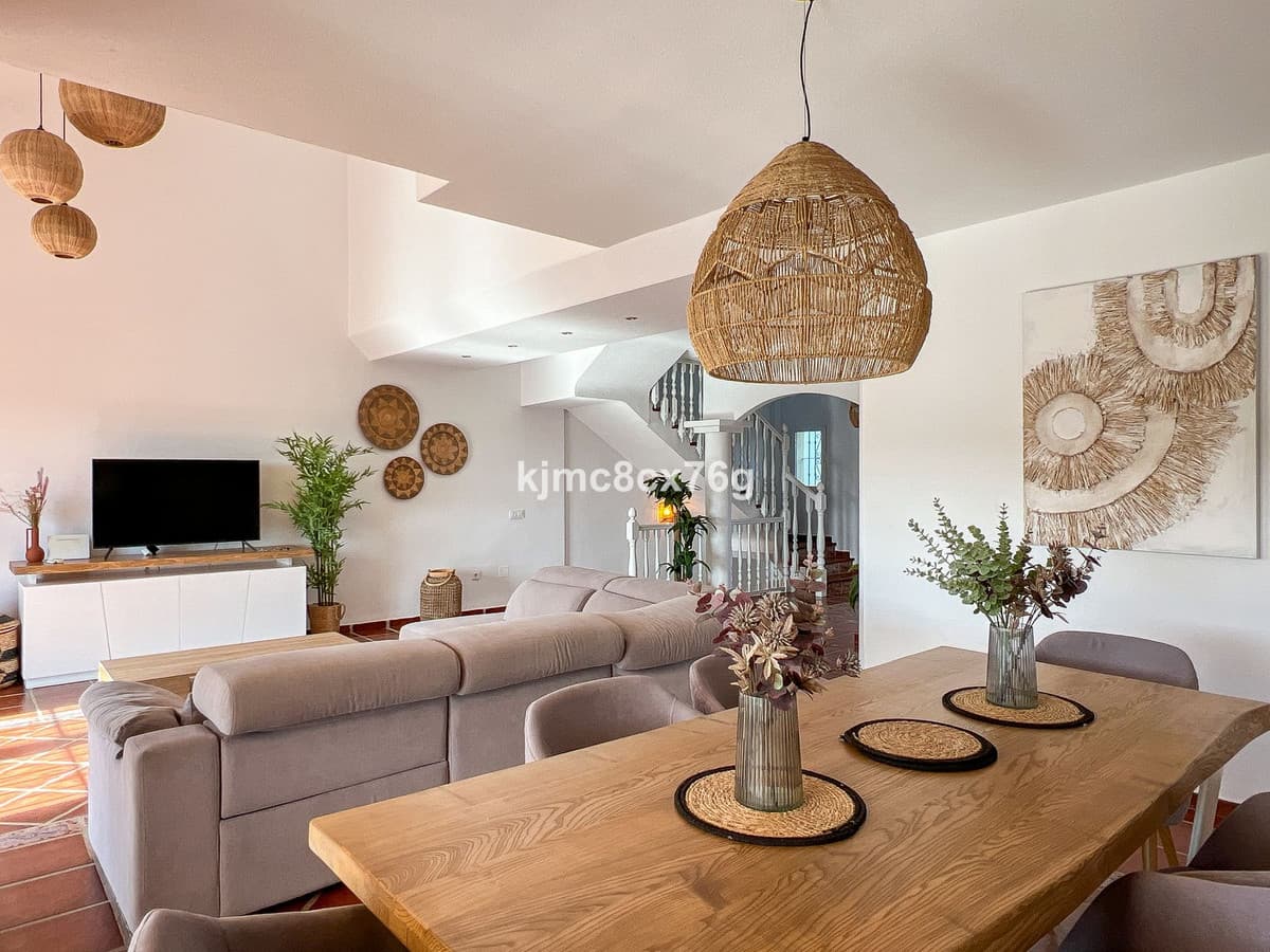Townhouse in Calahonda — photo 8 of 10