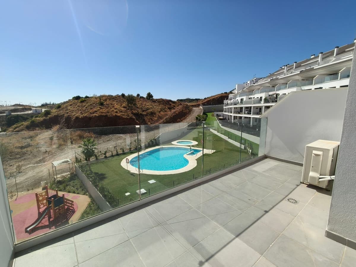Middle Floor Apartment in Fuengirola — photo 6 of 10