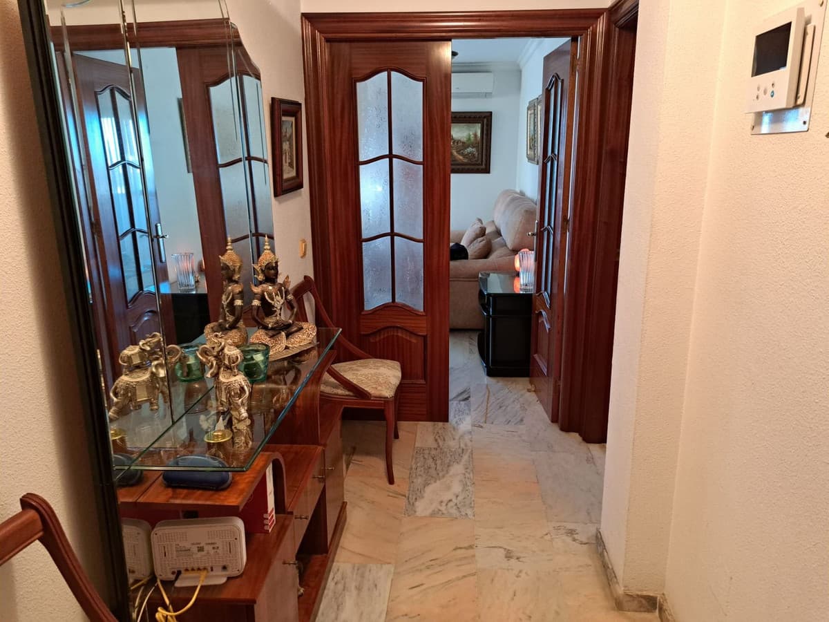 Top Floor Apartment in Fuengirola — photo 3 of 10