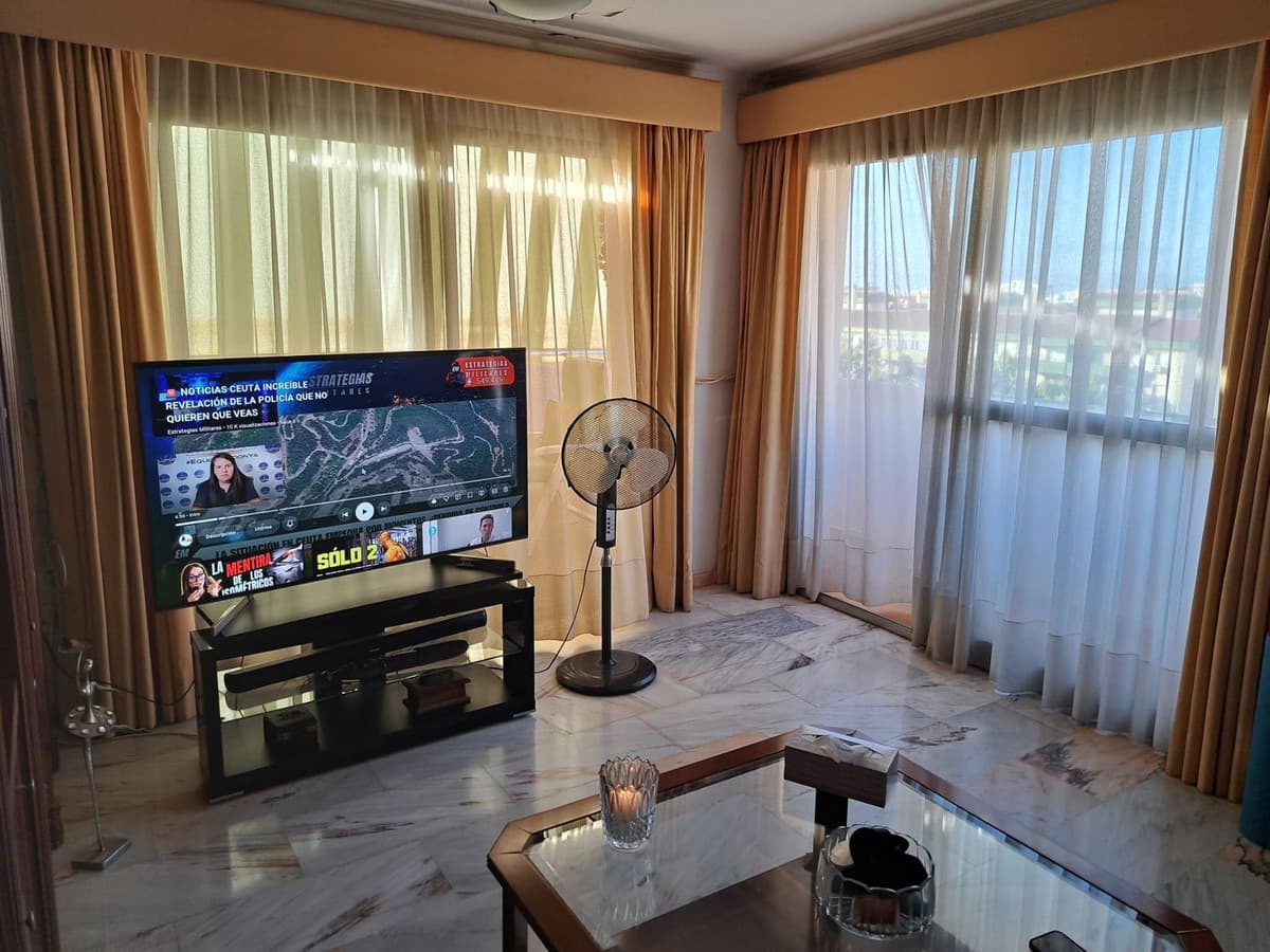 Top Floor Apartment in Fuengirola — photo 4 of 10