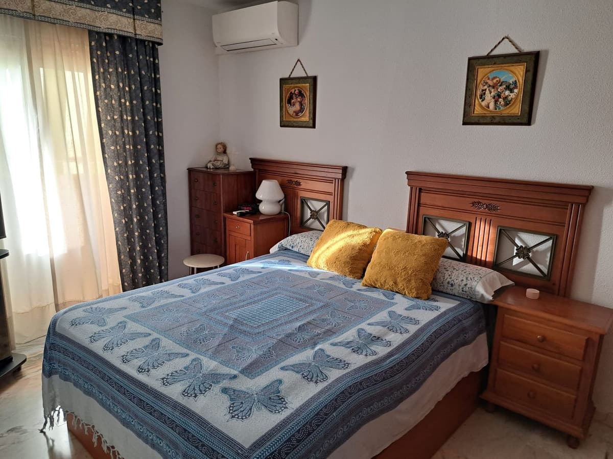 Top Floor Apartment in Fuengirola — photo 9 of 10
