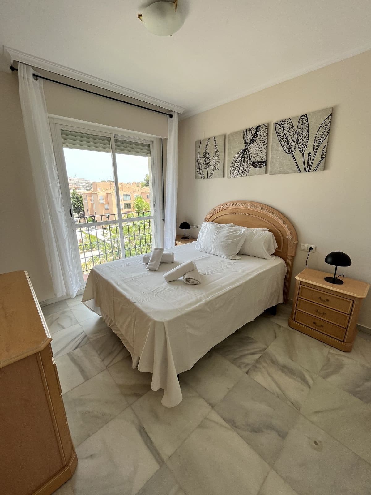 Middle Floor Apartment in Nueva Andalucía — photo 9 of 10