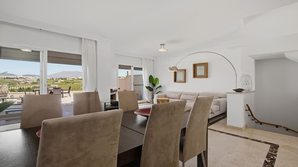Townhouse in La Duquesa — photo 7 of 10