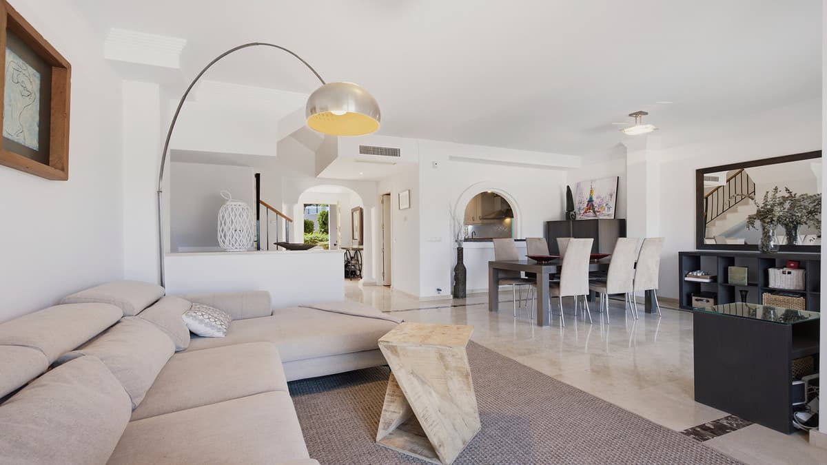 Townhouse in La Duquesa — photo 9 of 10