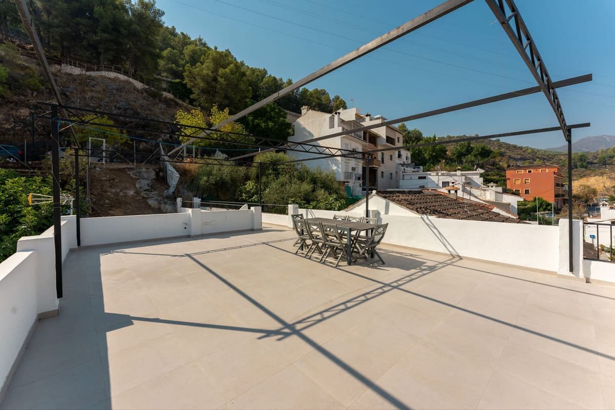 Townhouse in Monda — photo 3 of 10