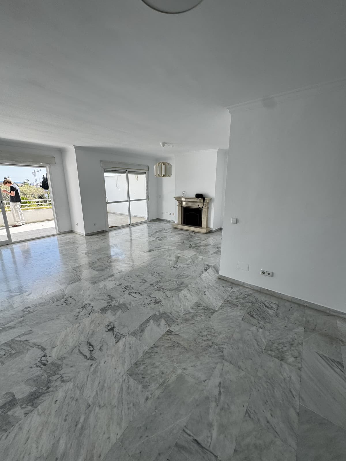 Penthouse Duplex in Guadalmina Baja — photo 7 of 10