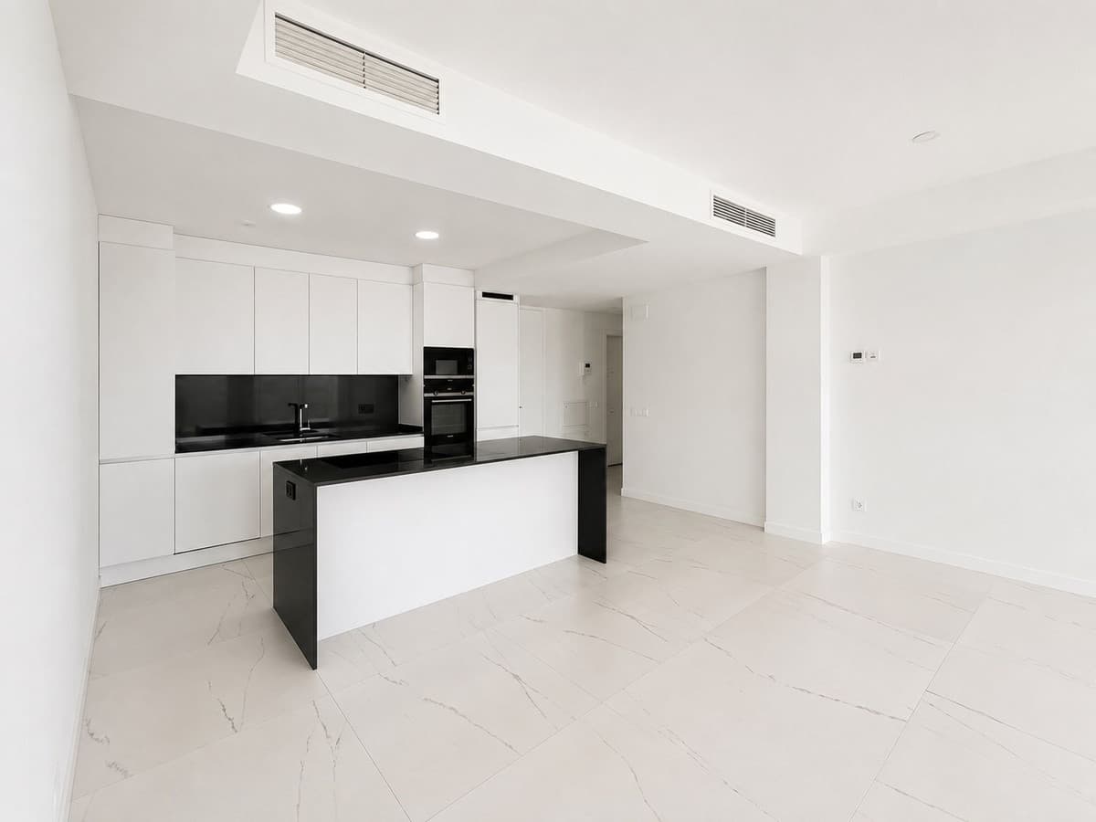 Ground Floor Apartment in Casares — photo 3 of 10