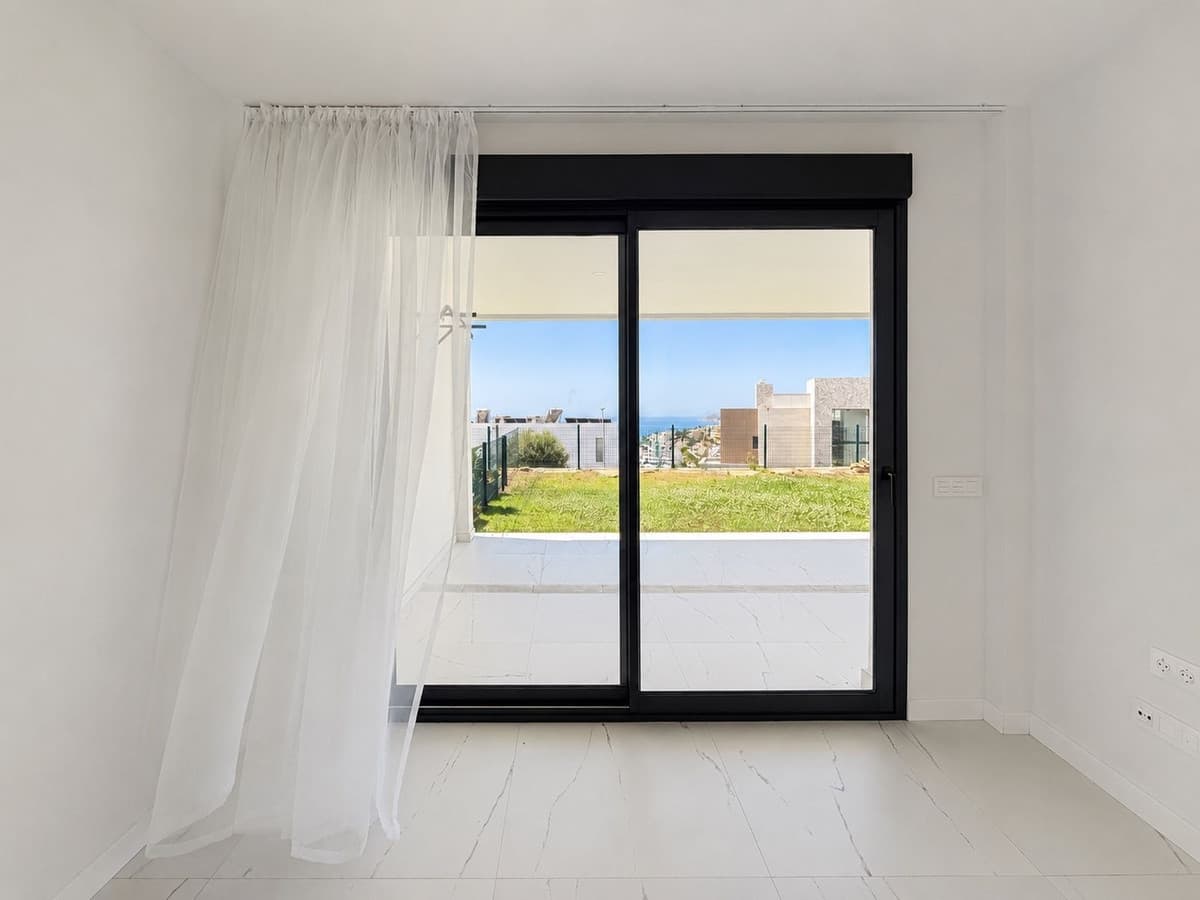 Ground Floor Apartment in Casares — photo 4 of 10