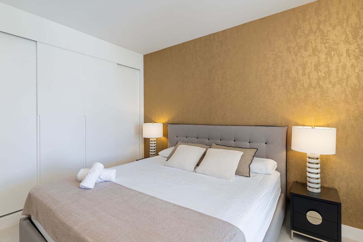 Middle Floor Apartment in Fuengirola — photo 8 of 10