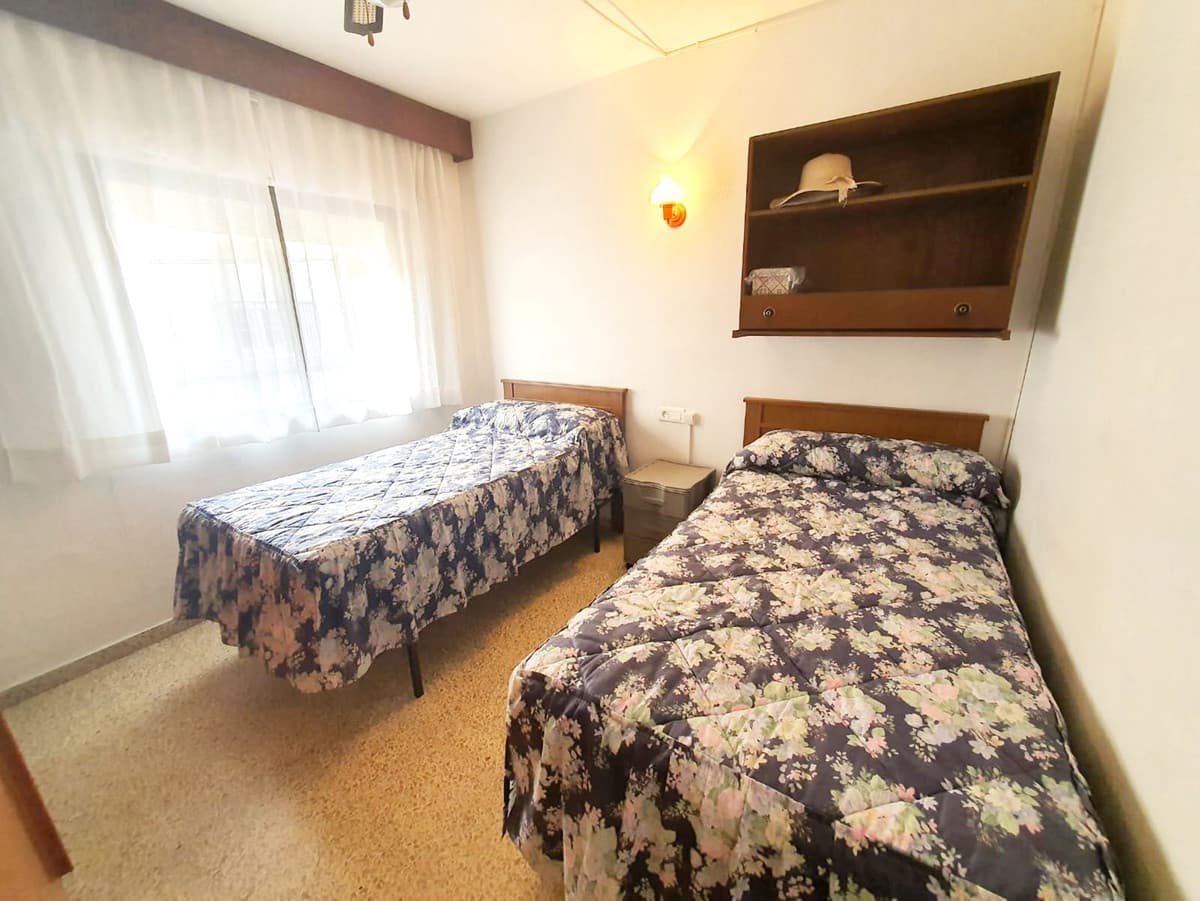 Middle Floor Apartment in Fuengirola — photo 9 of 10