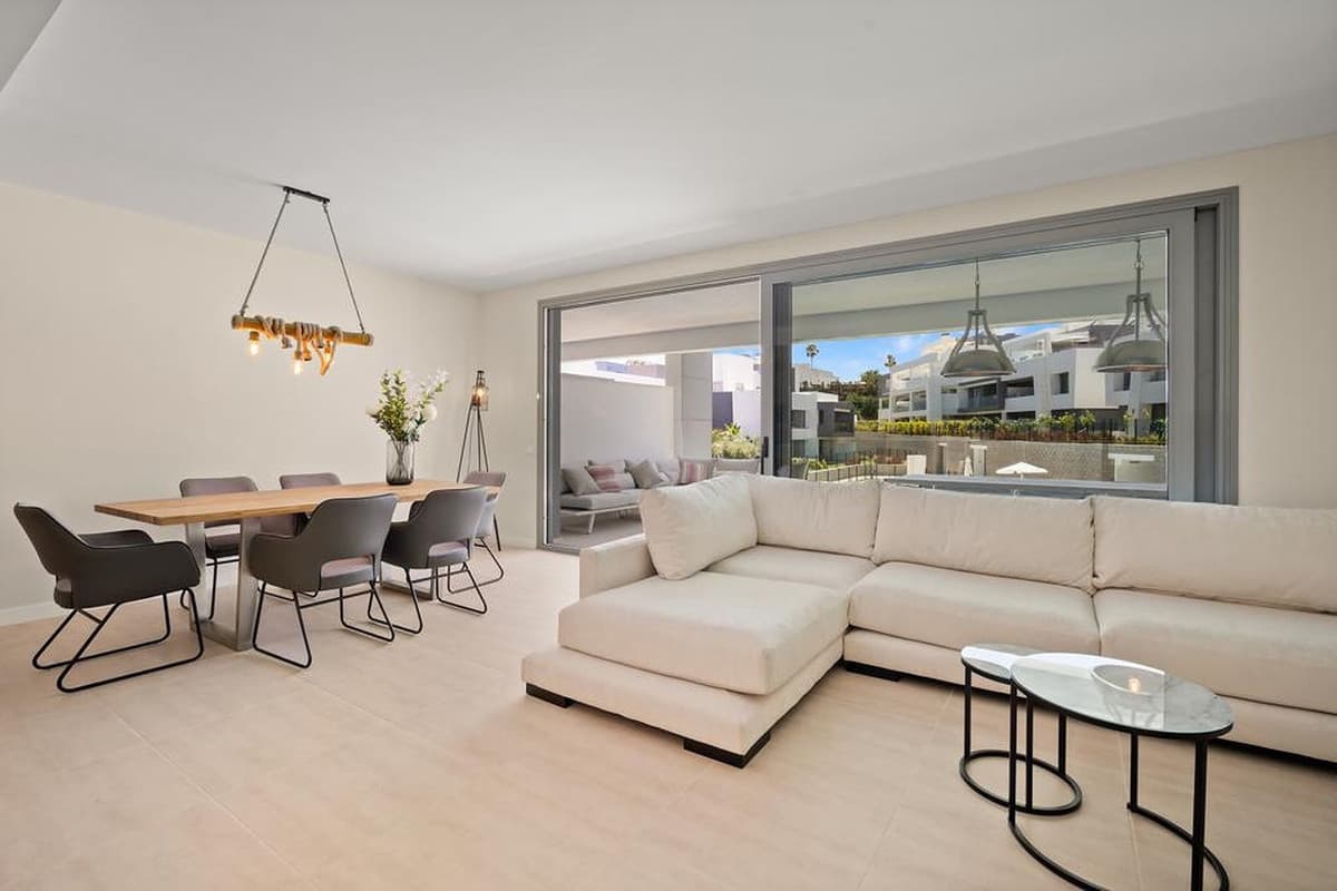 Middle Floor Apartment in Selwo — photo 3 of 10