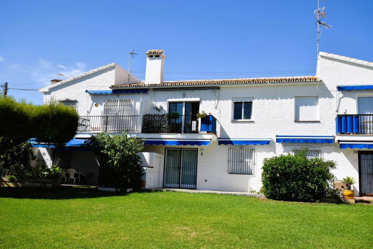 Top Floor Apartment in La Cala de Mijas — photo 10 of 10