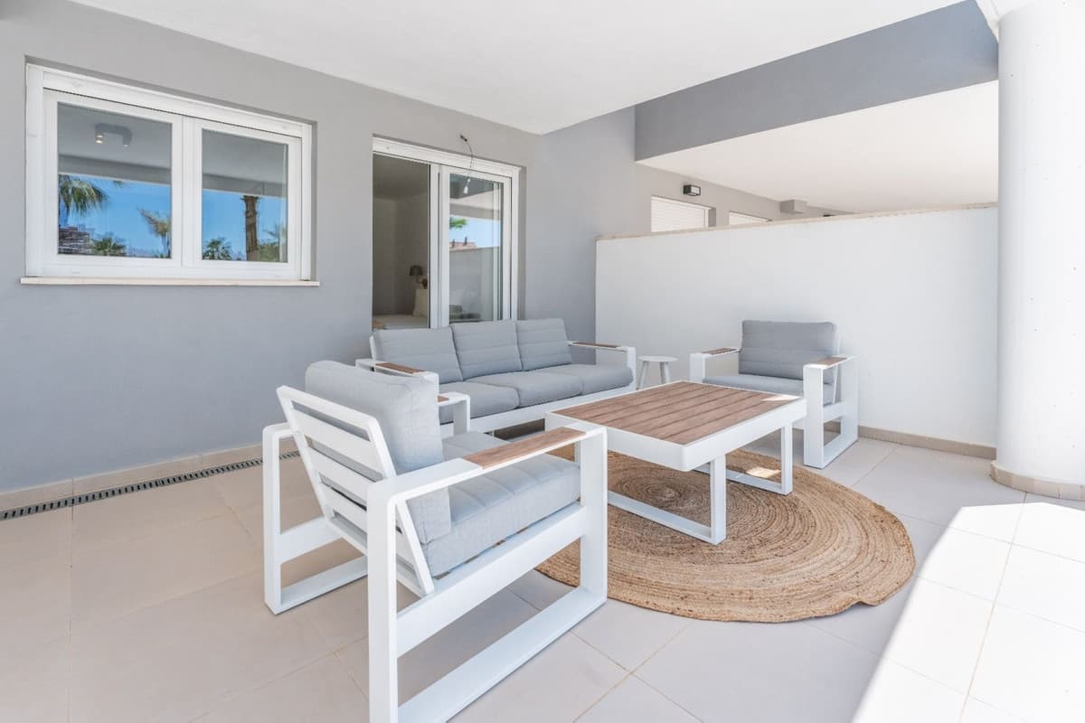 Ground Floor Apartment in La Duquesa — photo 5 of 10
