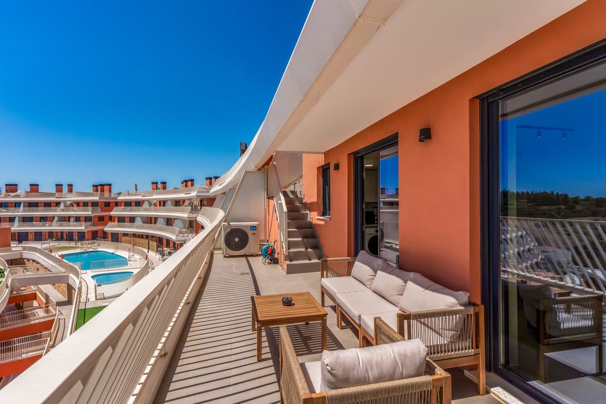 Penthouse in La Cala de Mijas — photo 2 of 10
