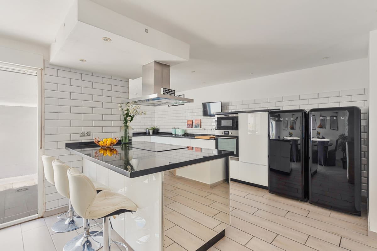 Townhouse in Torreblanca — photo 8 of 10