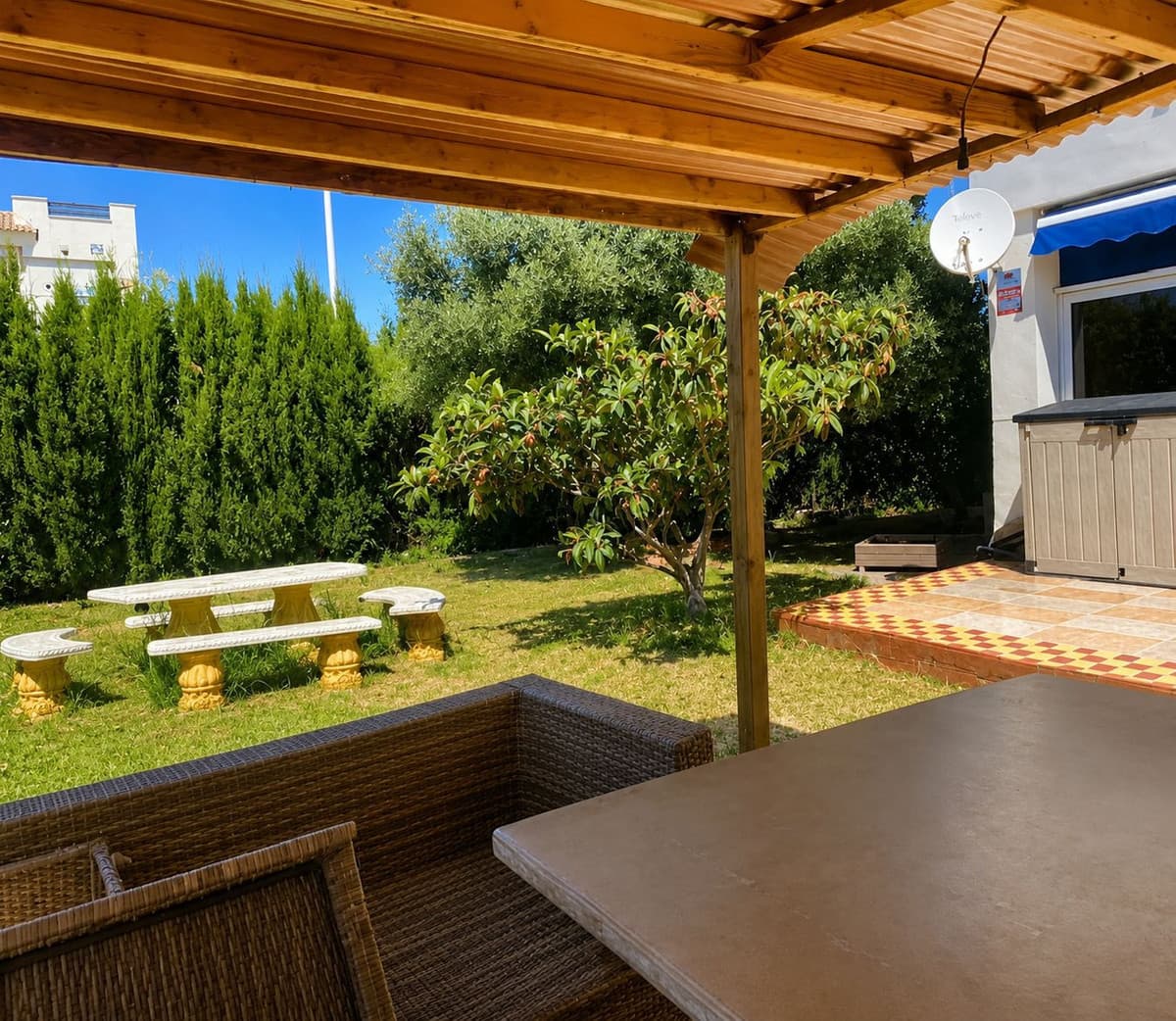 Ground Floor Apartment in Nueva Andalucía — photo 1 of 10