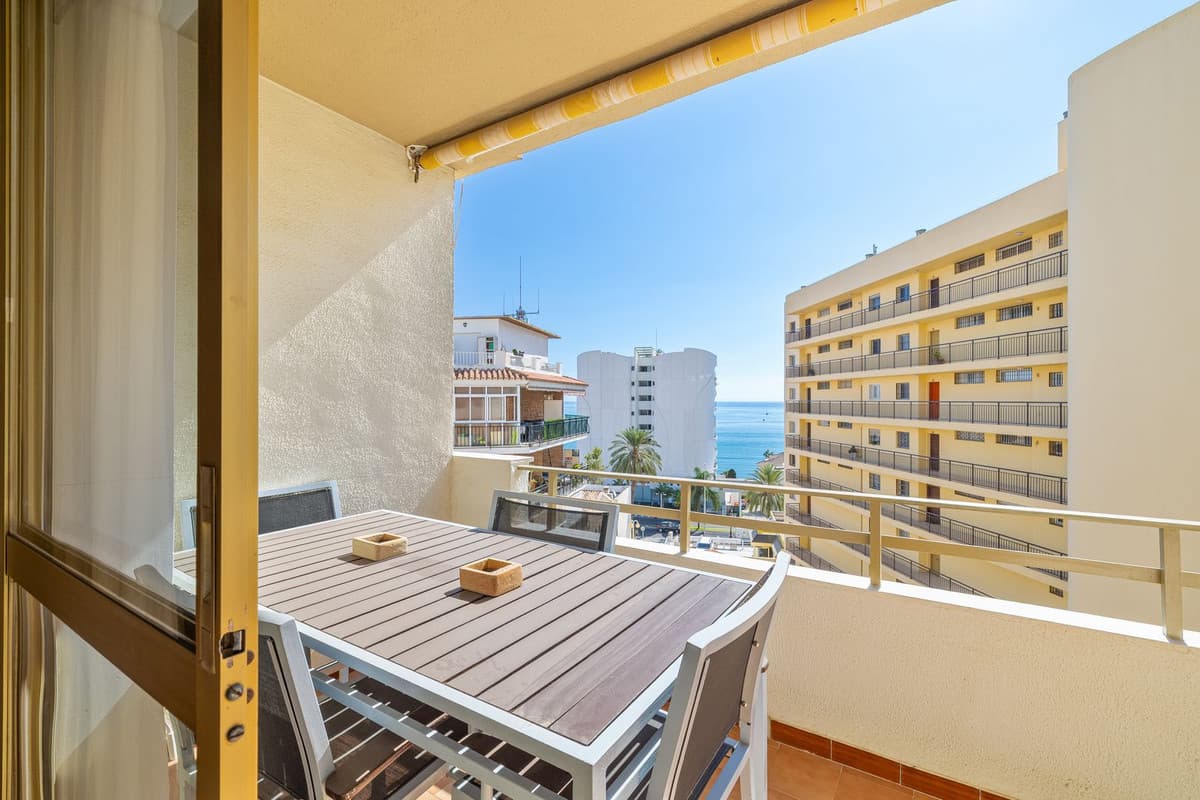 Middle Floor Apartment in Benalmadena — photo 2 of 10