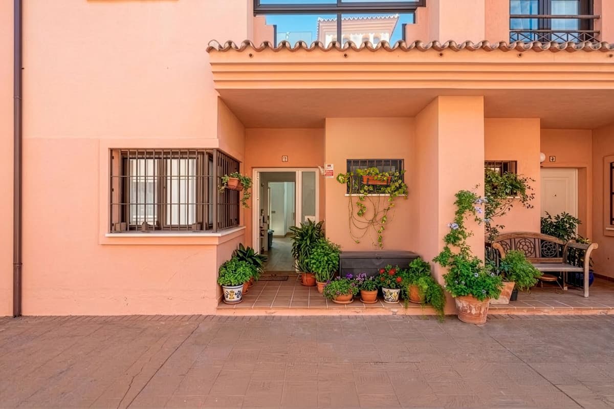Townhouse in Benalmadena Pueblo — photo 4 of 10