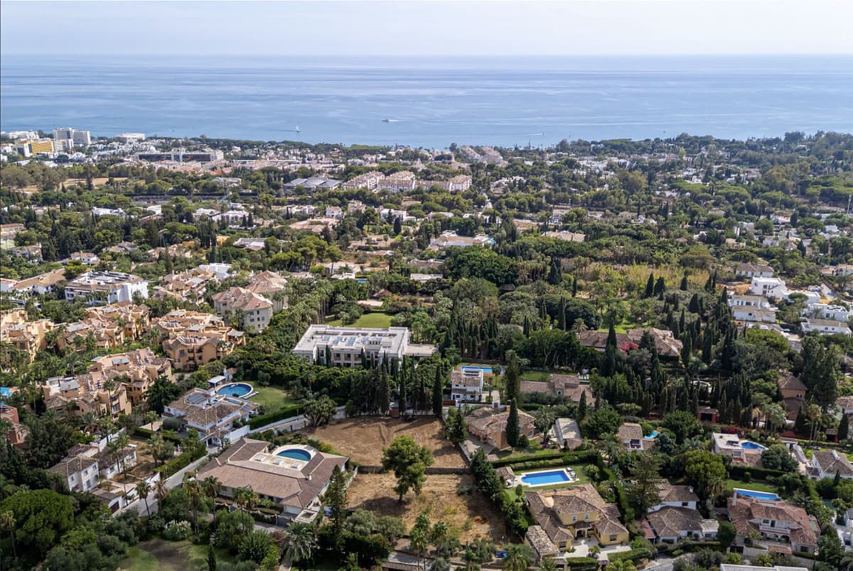 Residential Plot in Nagüeles — photo 4 of 4