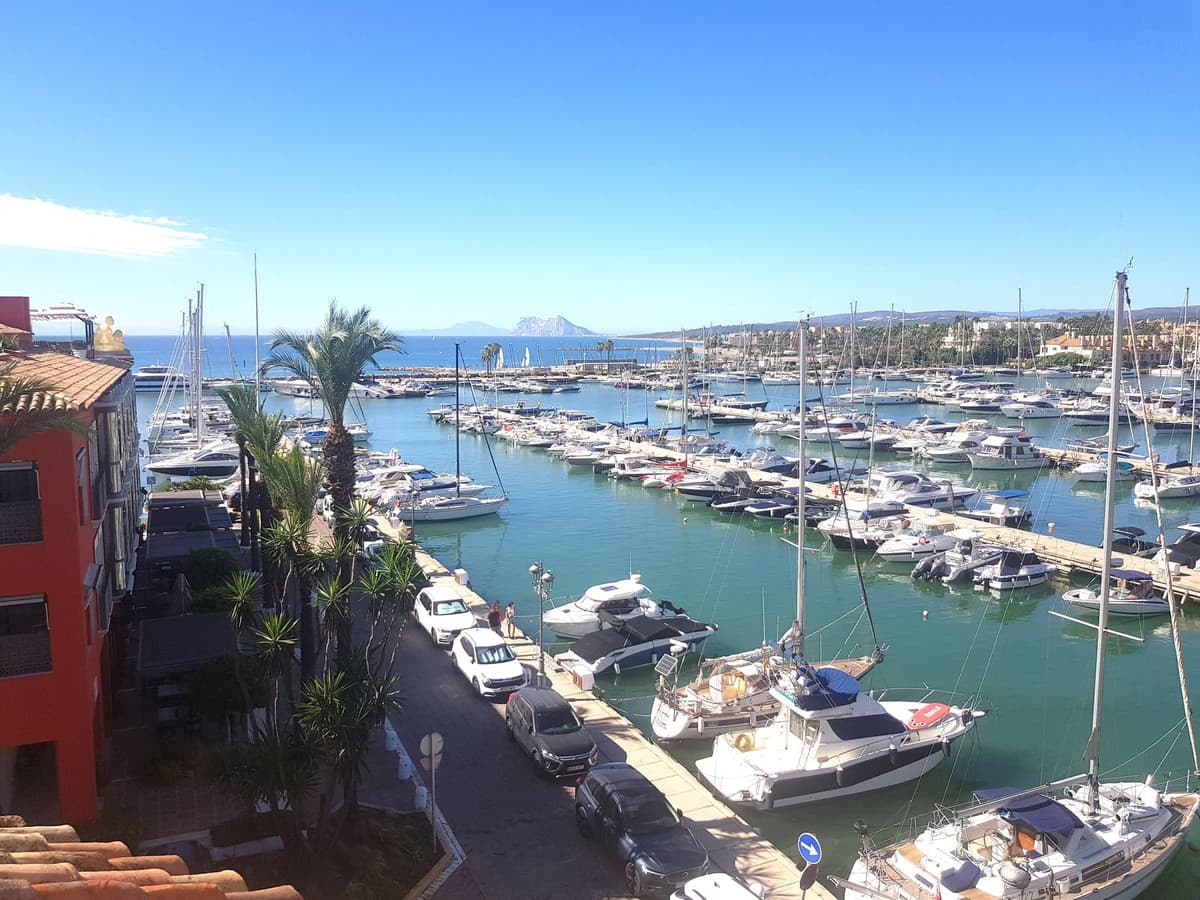 Penthouse in Sotogrande Marina — photo 2 of 10