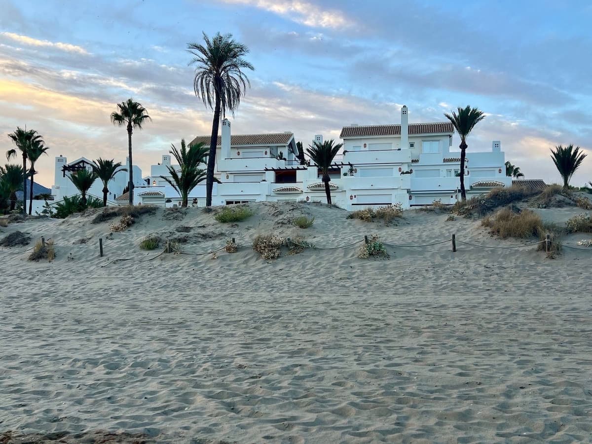 Ground Floor Apartment in Marbella — photo 2 of 10