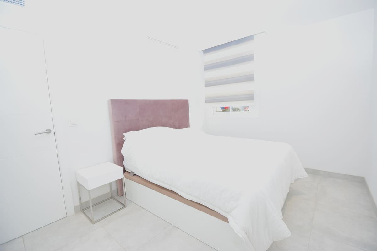 Ground Floor Apartment in La Cala de Mijas — photo 8 of 10