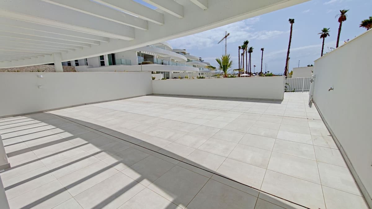 Ground Floor Apartment in La Cala de Mijas — photo 3 of 10