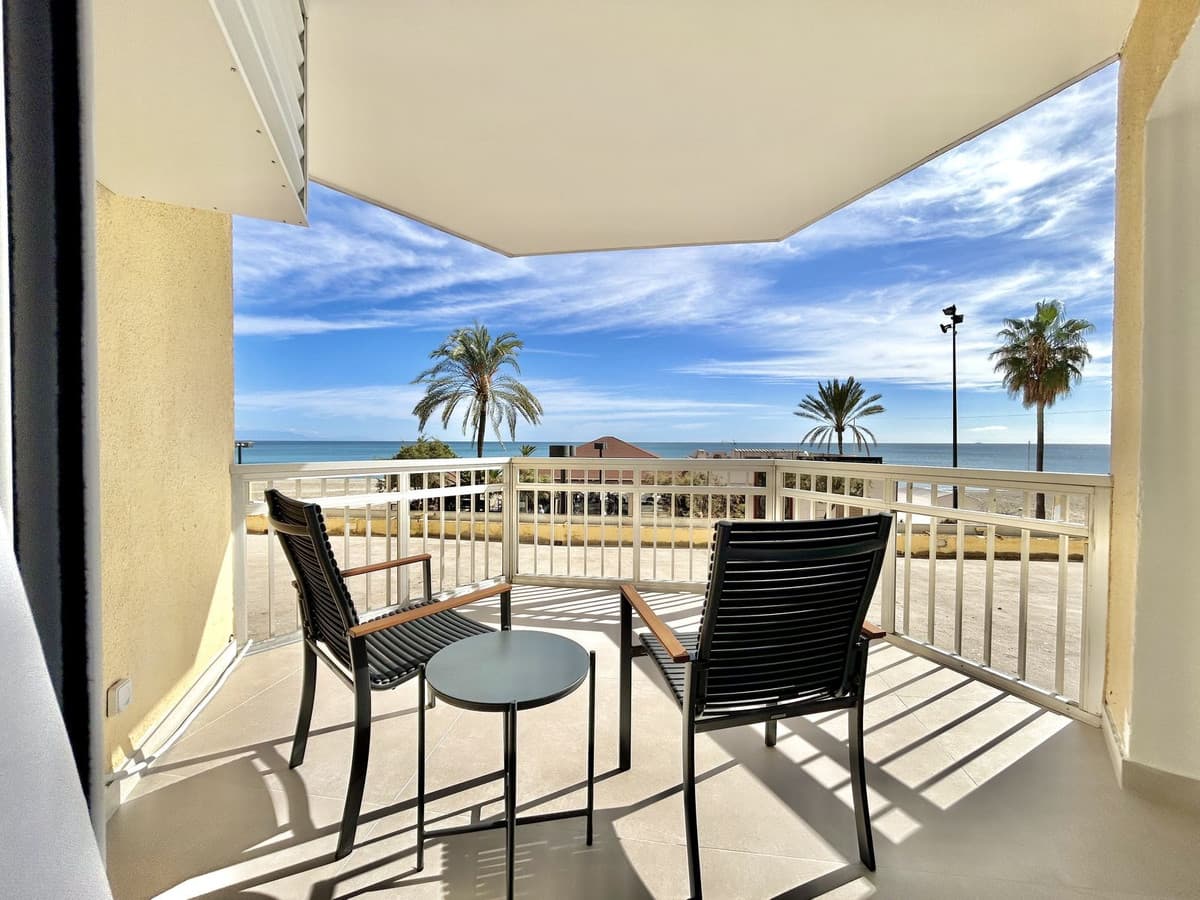 Middle Floor Apartment in Fuengirola — photo 1 of 10