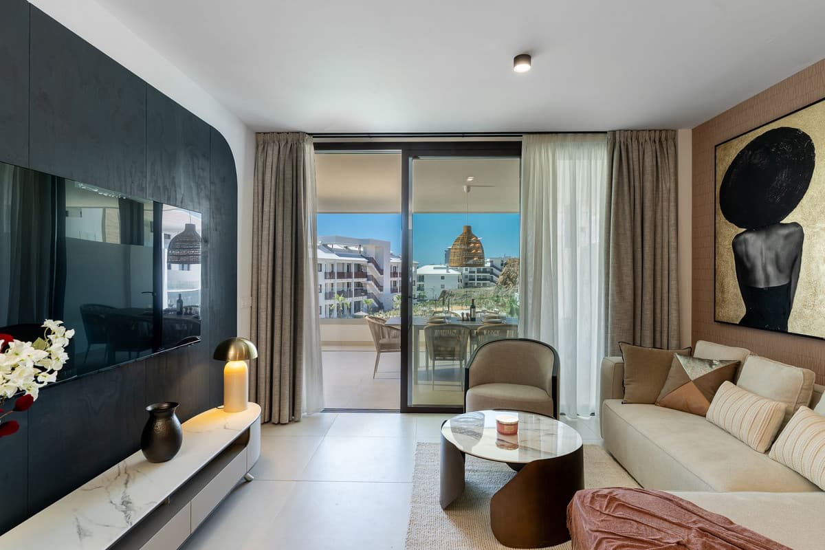Middle Floor Apartment in Fuengirola — photo 4 of 10