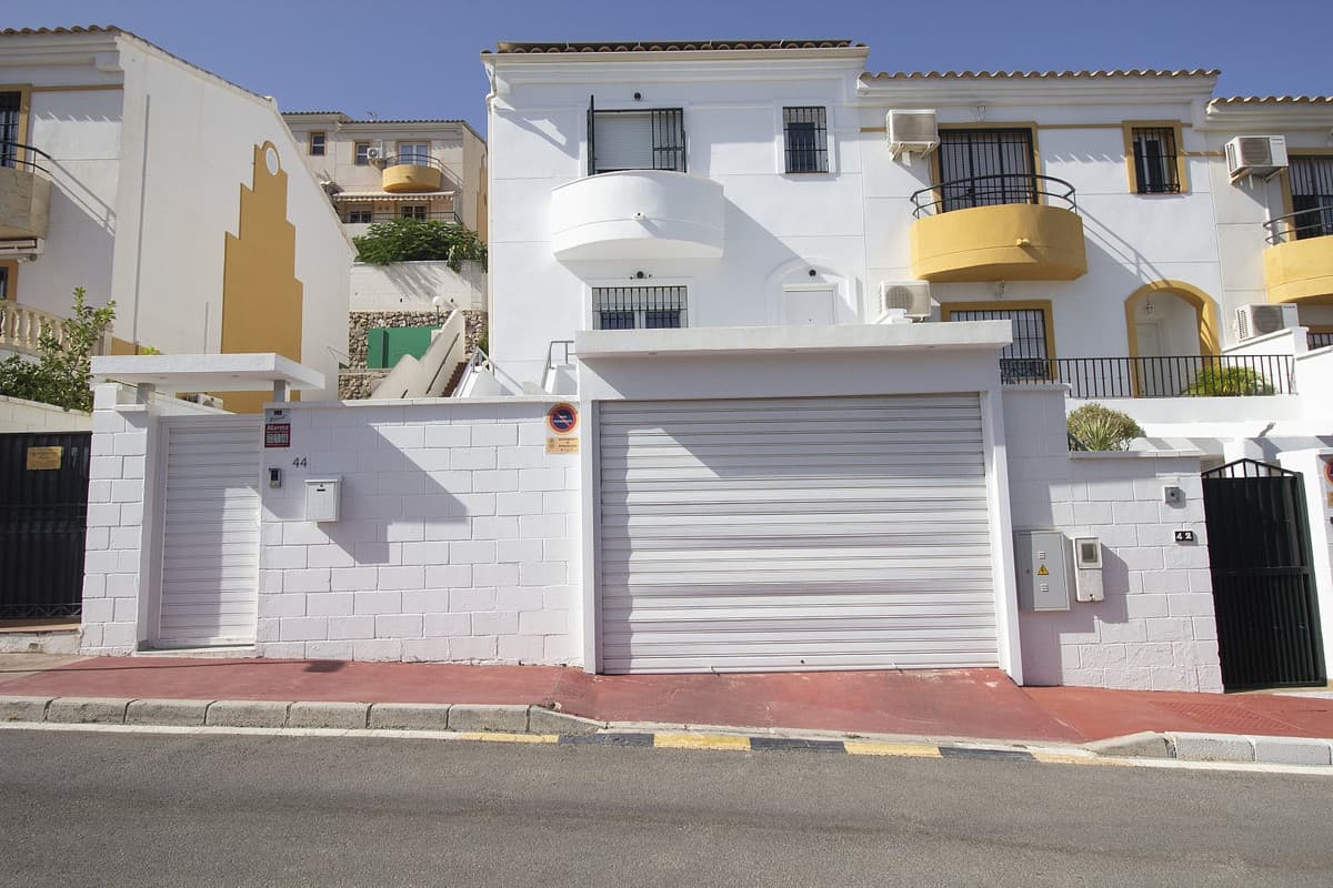 Townhouse in Benalmadena — photo 1 of 10