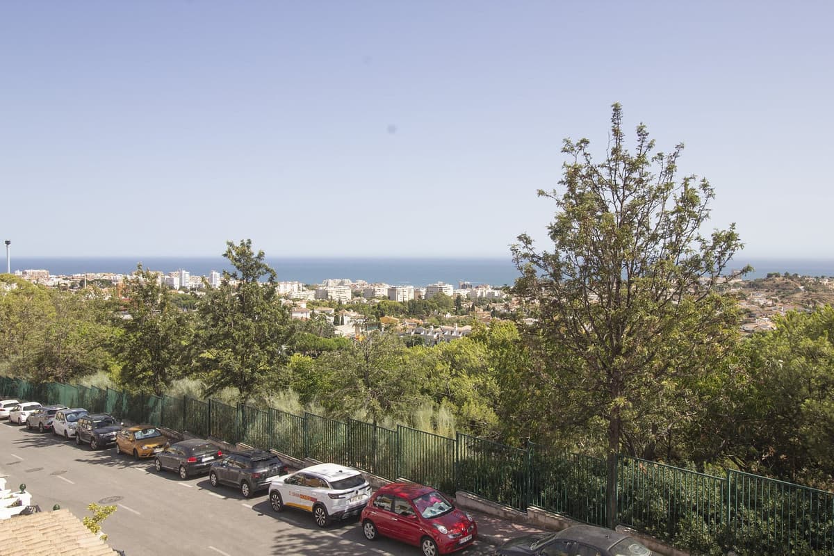 Townhouse in Benalmadena — photo 3 of 10