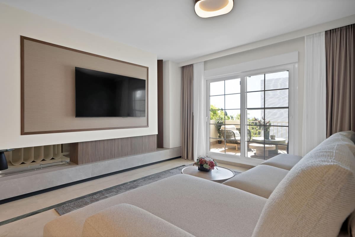 Middle Floor Apartment in Marbella — photo 4 of 10