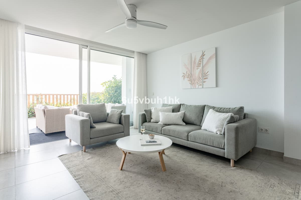Ground Floor Apartment in La Cala de Mijas — photo 5 of 10