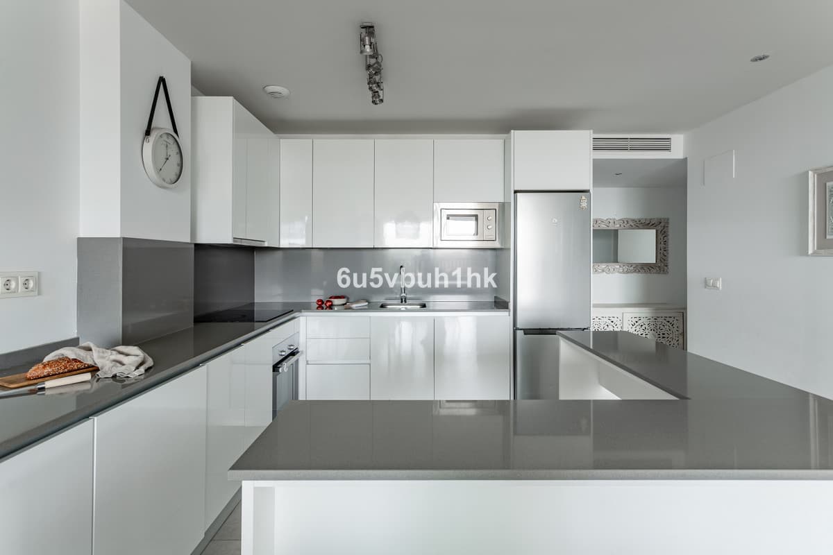 Ground Floor Apartment in La Cala de Mijas — photo 9 of 10