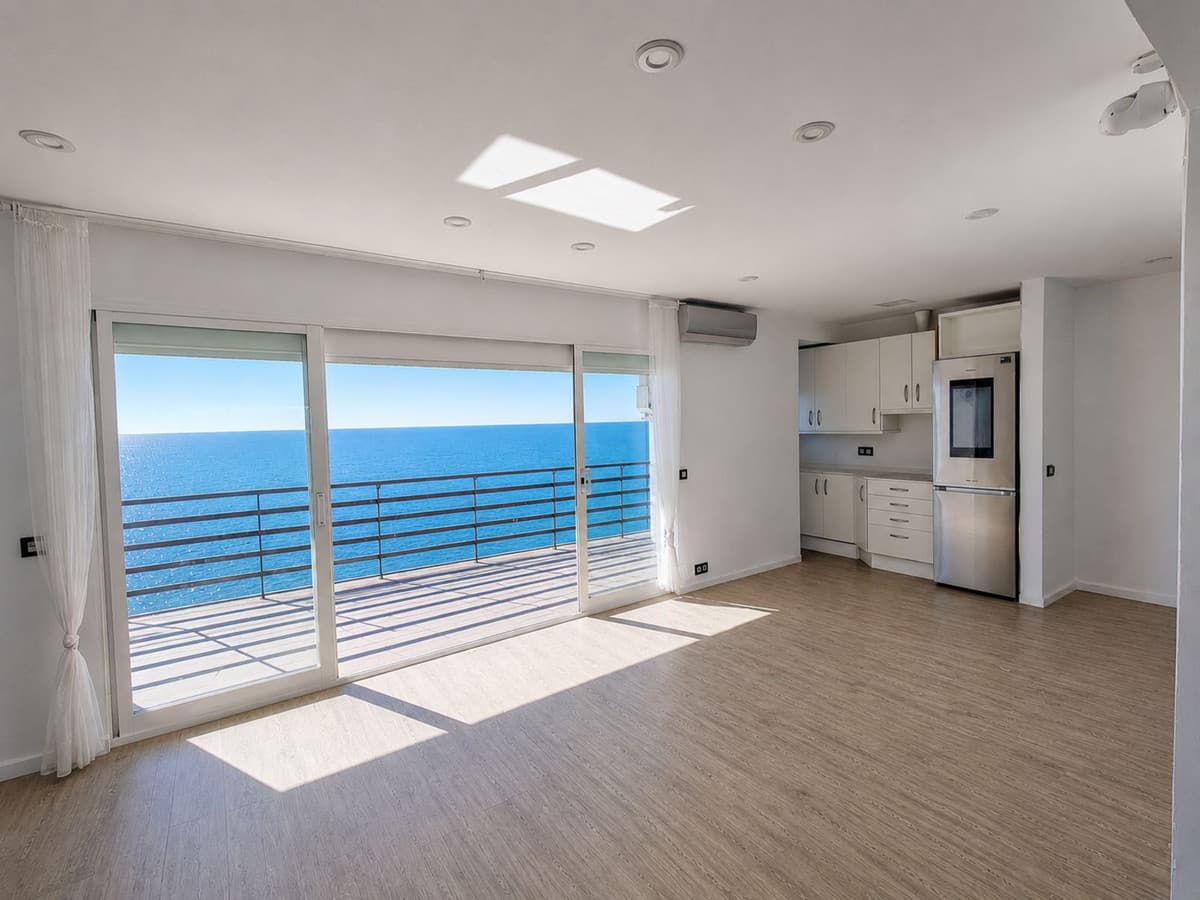 Middle Floor Apartment in Marbella — photo 8 of 10