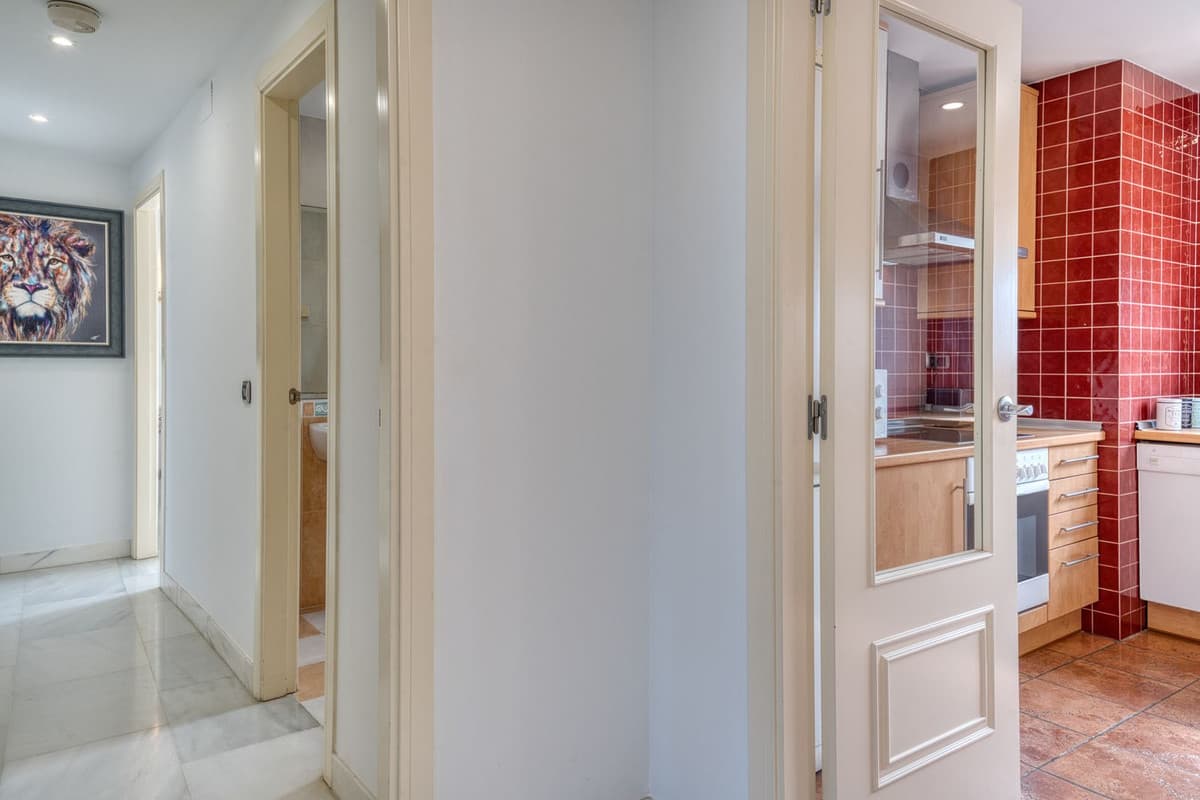 Middle Floor Apartment in Benalmadena — photo 9 of 10