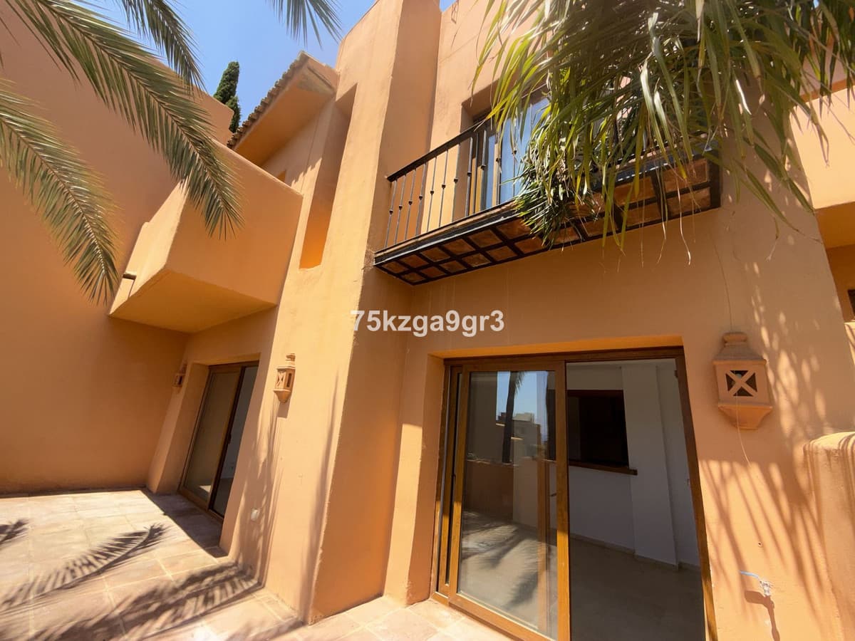 Townhouse in Mijas Costa — photo 2 of 10