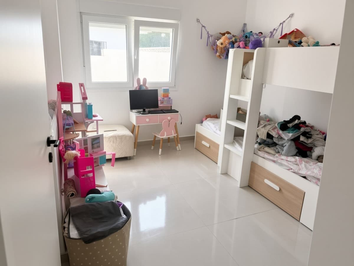 Detached Villa in La Duquesa — photo 4 of 10