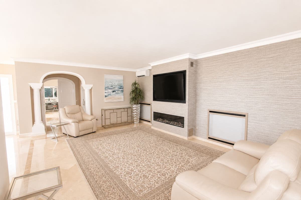 Detached Villa in Elviria — photo 7 of 10