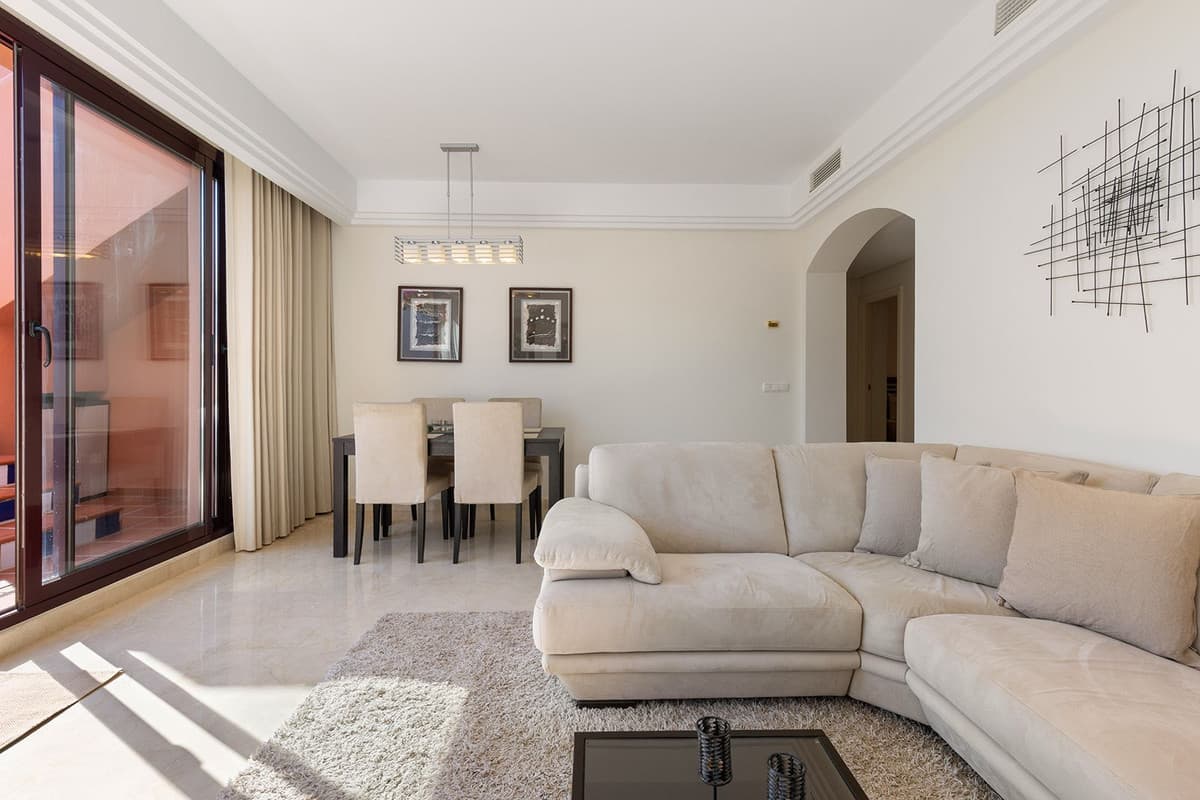 Penthouse in Benahavís — photo 10 of 10