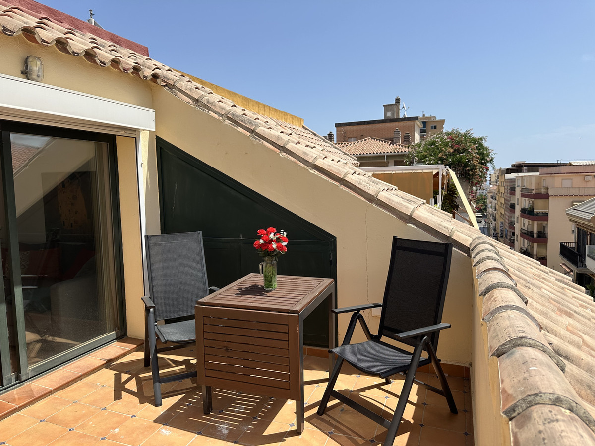 Penthouse in Fuengirola — photo 1 of 10